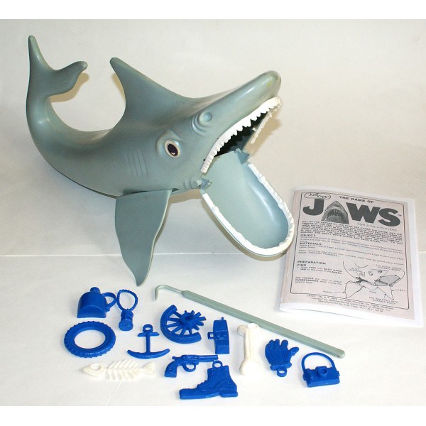 https://frugalsos.com/wp-content/uploads/2014/10/vintage-jaws-the-game-of-jaws-by-ideal-1975.jpg