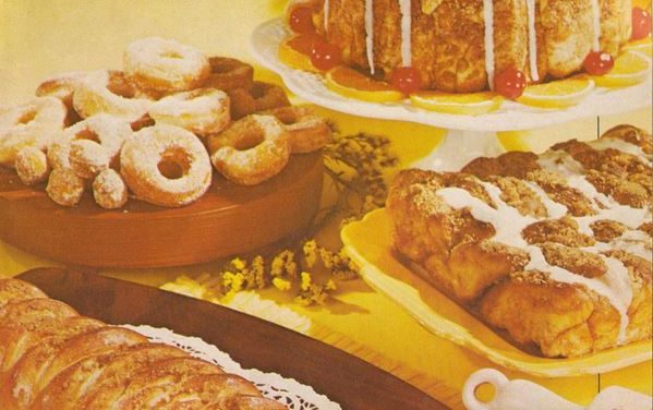 Vintage coffeecake, sweet rolls and doughnuts recipes